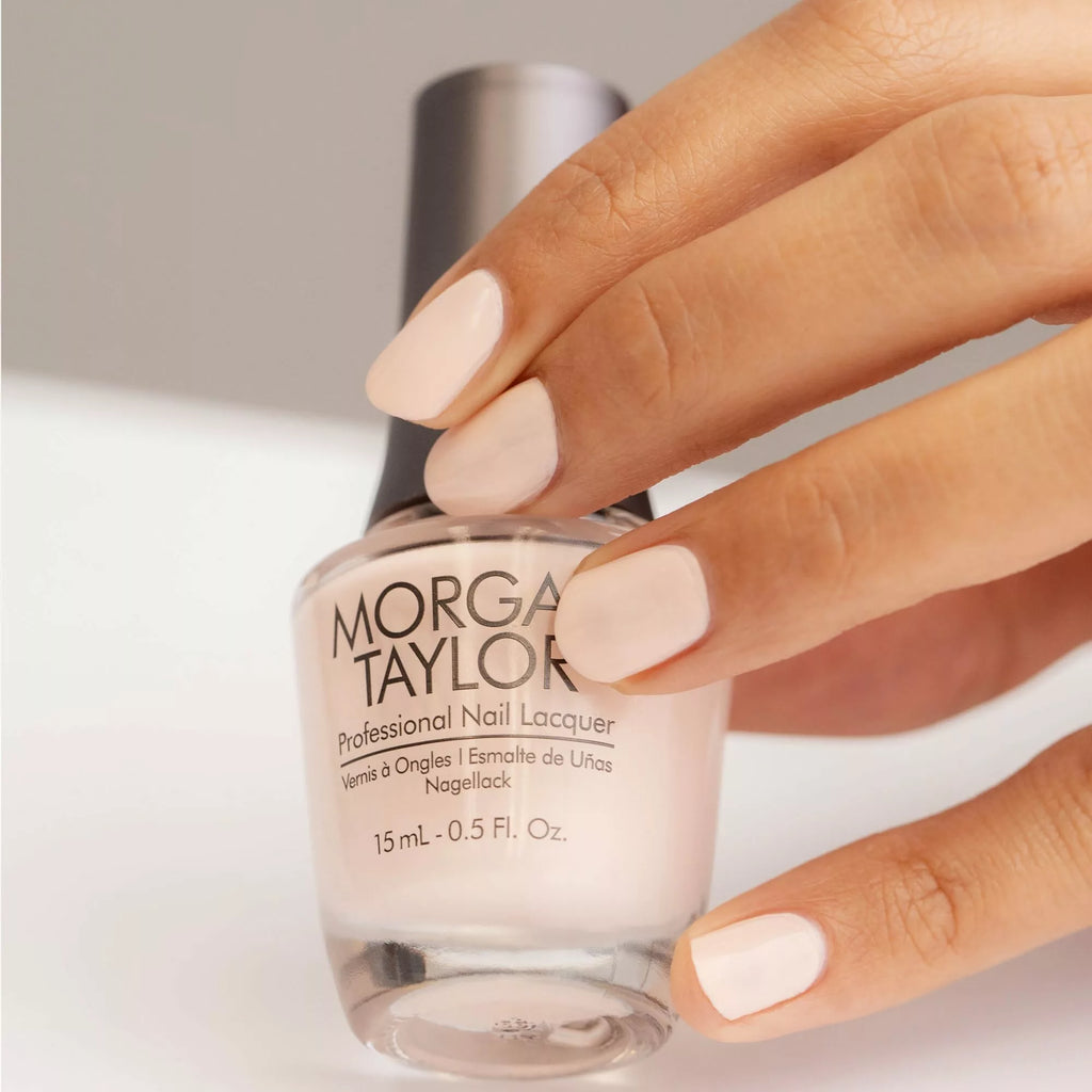 Morgan Taylor Nail Lacquer Curls & Pearls, 0.5 oz