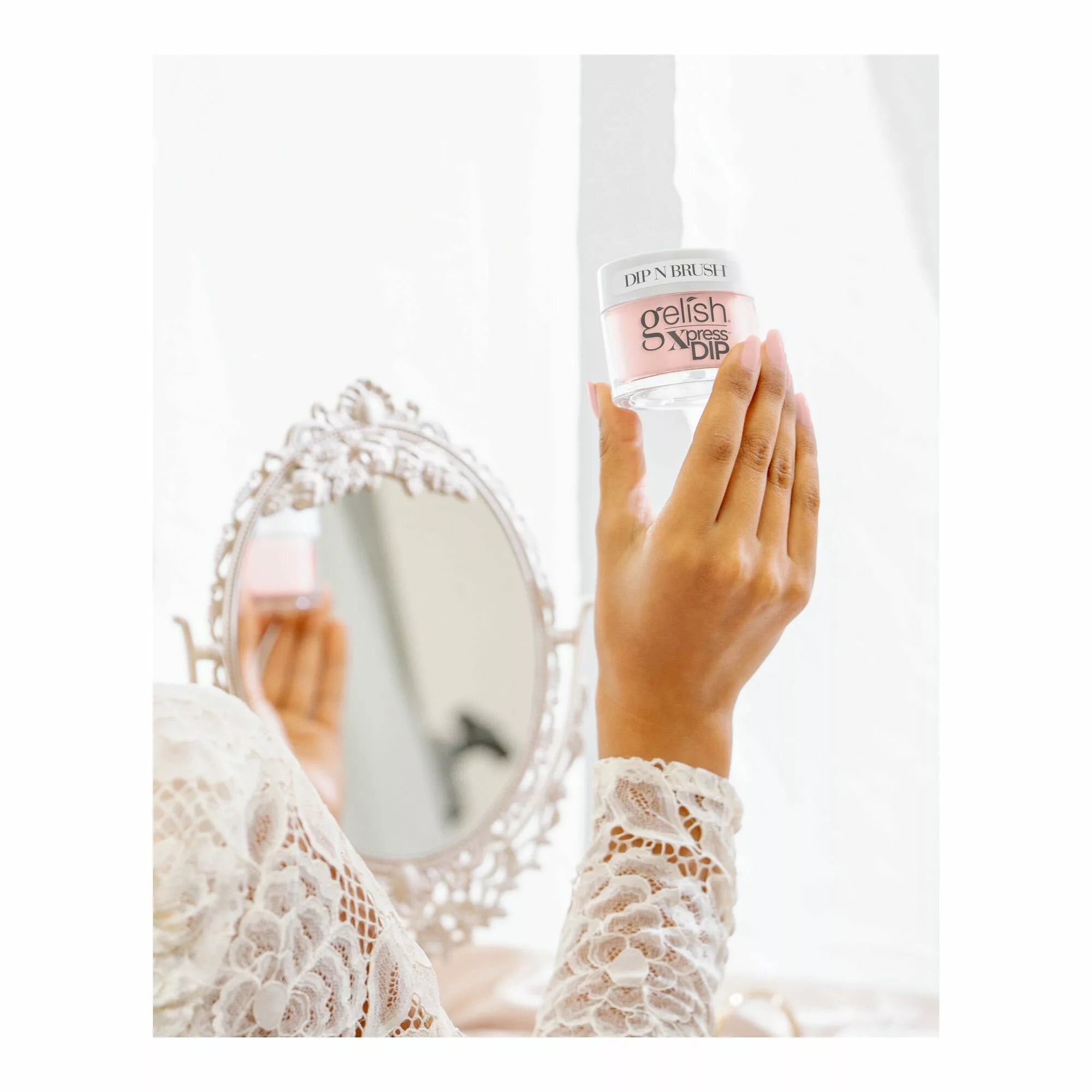 Gelish Xpress Dip N Brush Simply Irresistible, 43g (1.5 Oz)