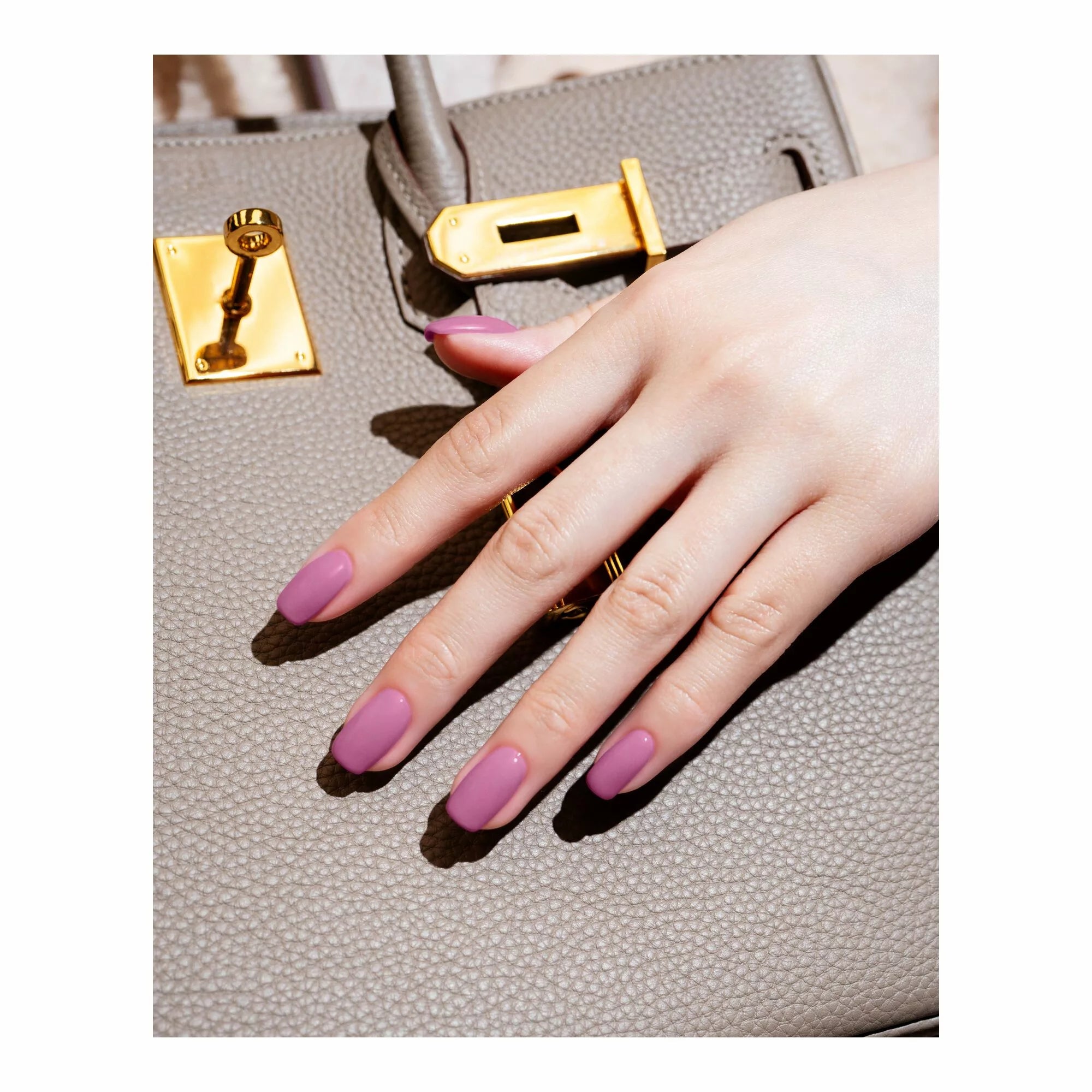 Gelish Xpress Dip N Brush It's A Lily, 43g (1.5 Oz)