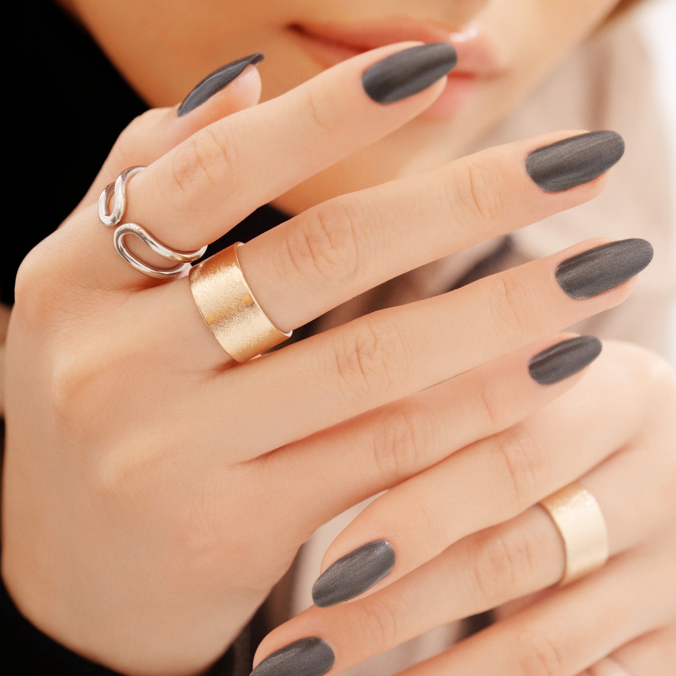 Gelish Soak-Off Gel Polish Midnight Caller, 0.5 oz